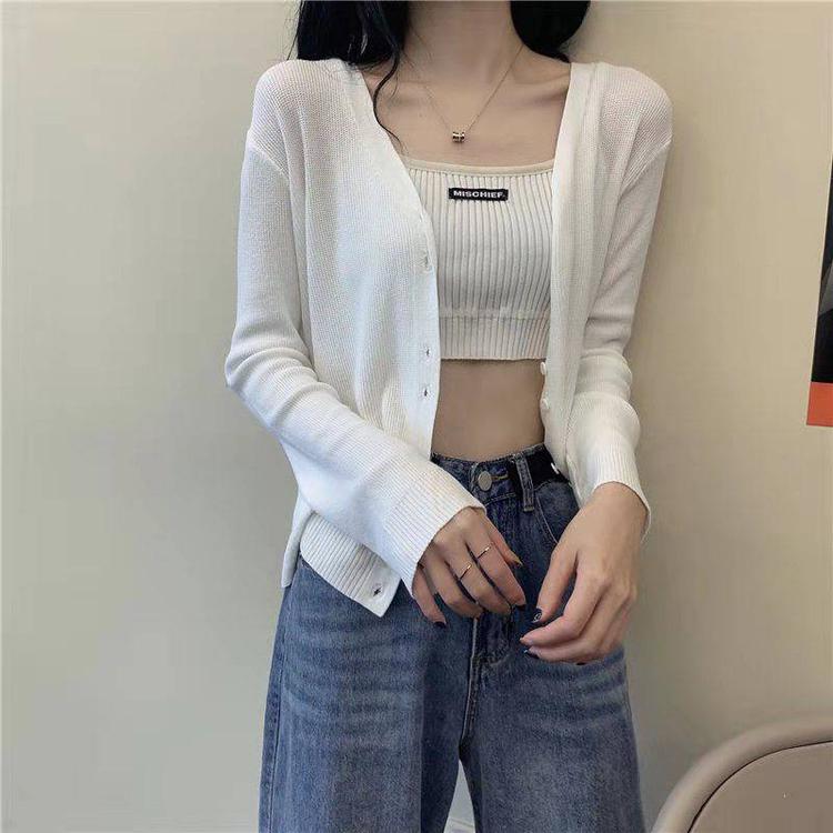 <b>羊毛衫掉毛是不是质量差问题 羊毛衫掉毛处理小妙招</b>